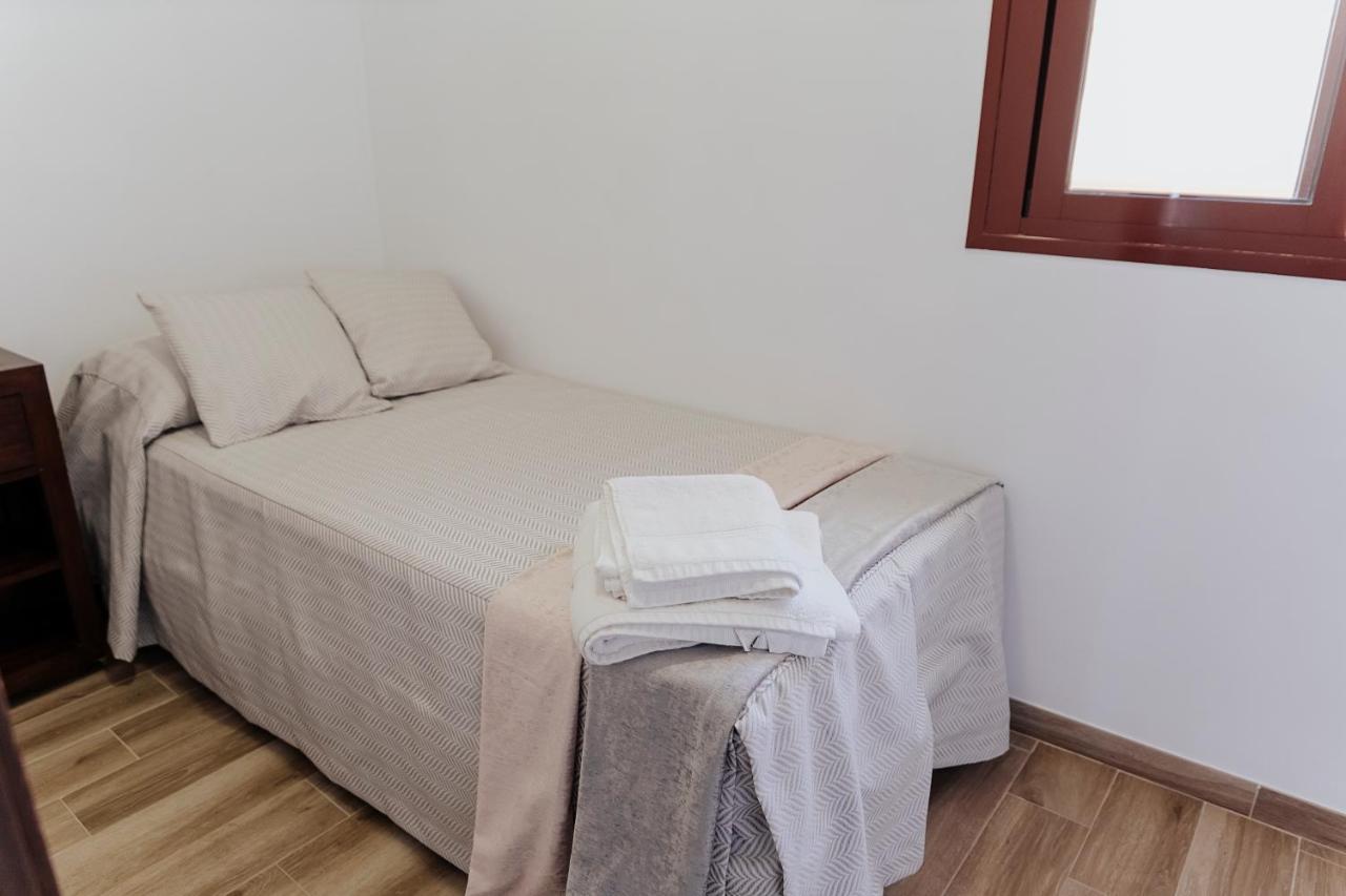 El Almezo Apartment Almodovar del Rio Luaran gambar
